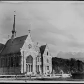 1890 Bild aus der Bauzeit der Reformierten Kirche Brunnen (Hartmut Schuessler)